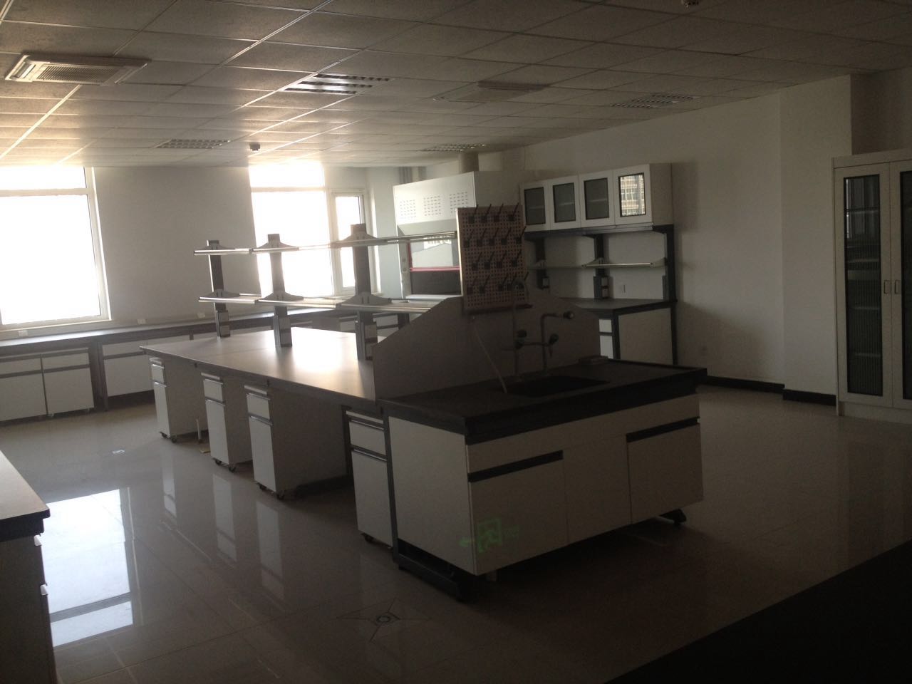 河南全鋼試驗(yàn)臺(tái)價(jià)格