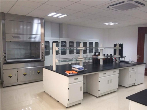 在實驗中河南實驗臺都起到了什么作用？