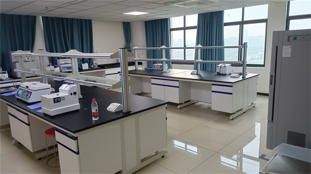 河南實(shí)驗(yàn)臺